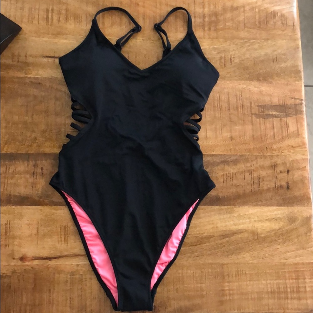 One piece swimsuit